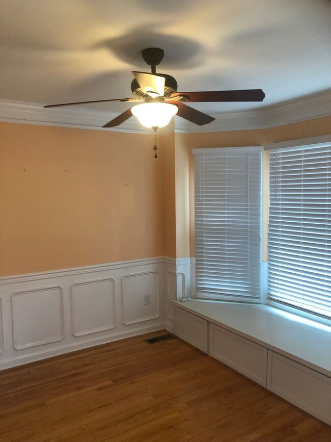 Building Photo - 304 Ashley Oaks Private Dr