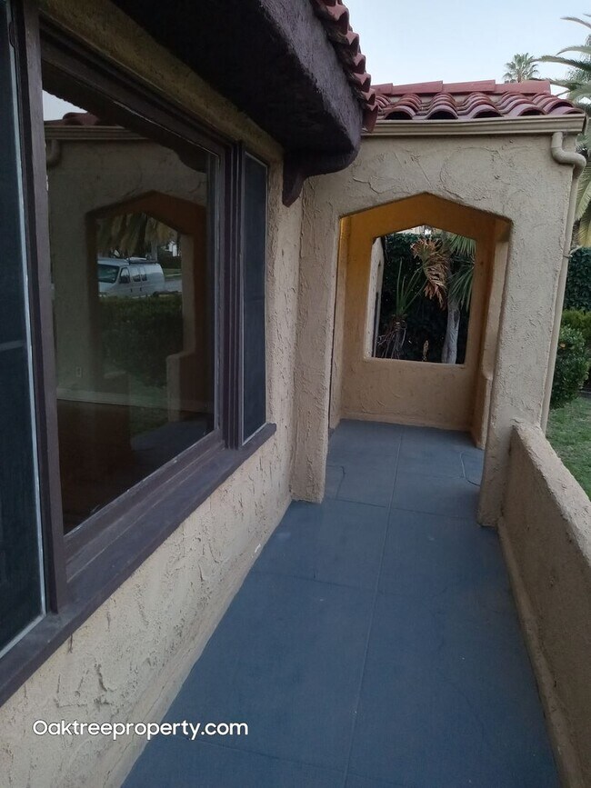 Building Photo - Coming Soon Charming 2-bedroom, 1-bathroom house with 2 car garage and spacious yard