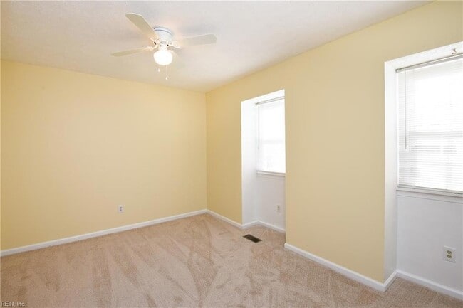 Building Photo - 1628 Angel Ct