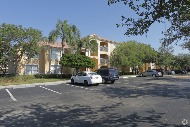 Club Caribe Apartments - Coconut Creek, FL | Apartment Finder