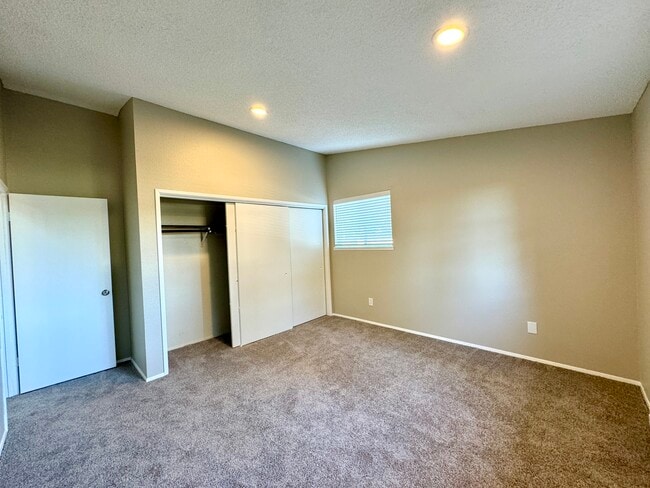 Building Photo - 20924 80th Pl W