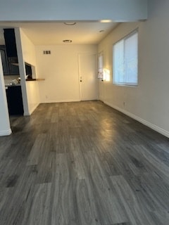 Building Photo - 9522 Joyzelle Dr