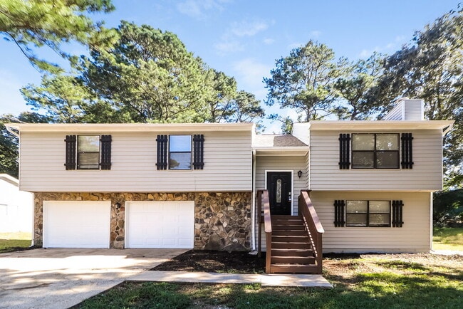 Building Photo - 3824 Princess Ct