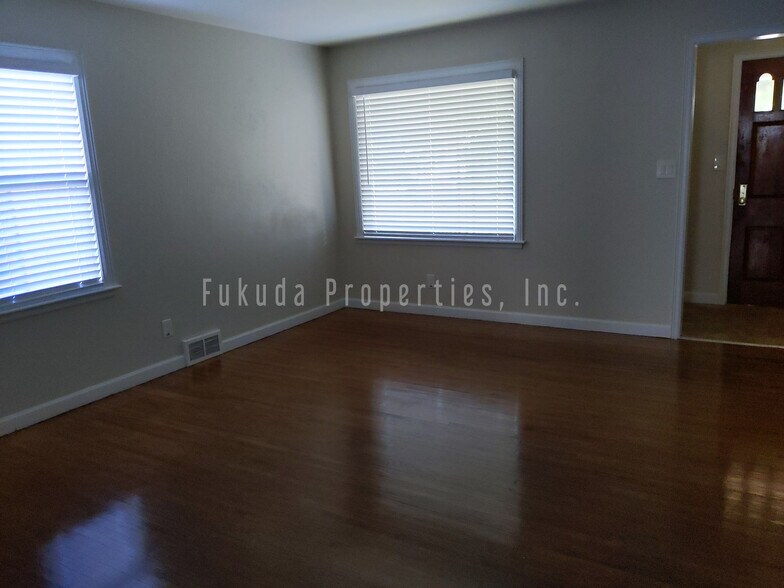 Front window of the living room - 2490 Forest Ave