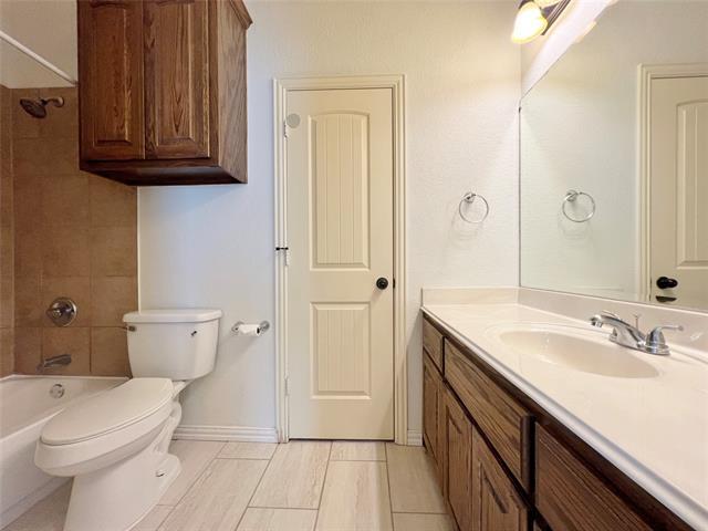 Building Photo - 107 Oakmont Dr