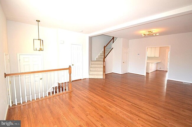 Building Photo - 13510 Nickleback Ct
