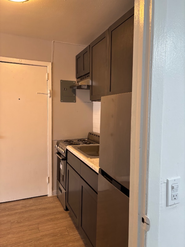 Building Photo - 306 Eastern Pkwy