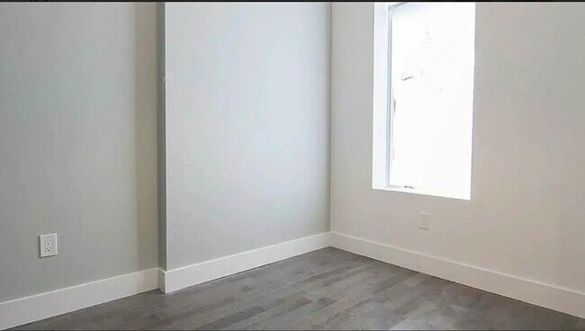 Building Photo - 4 bedroom in BROOKLYN NY 11221