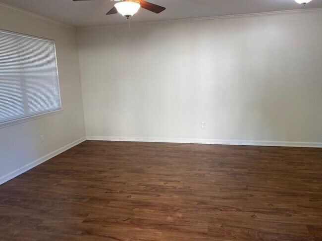 Building Photo - Two Bedroom Townhouse North Augusta