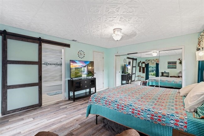 Building Photo - 27730 Morton Rd