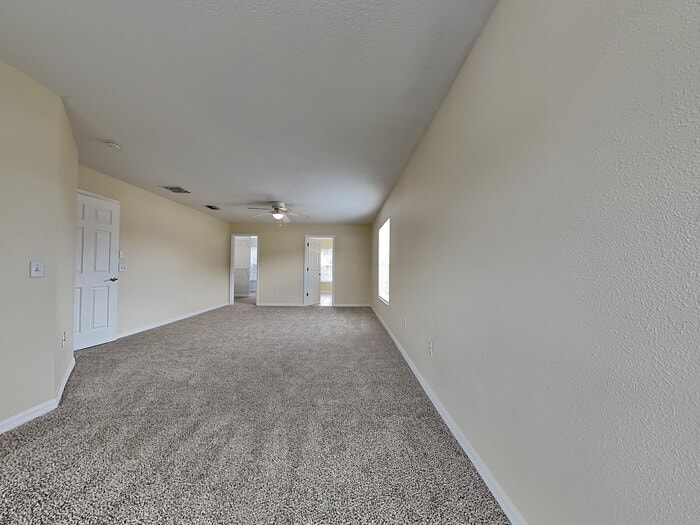 Building Photo - 5921 Cape Loop