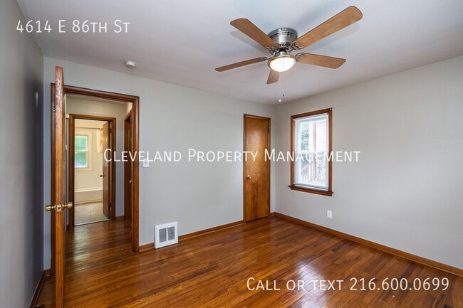 Building Photo - 4614 E 86th St
