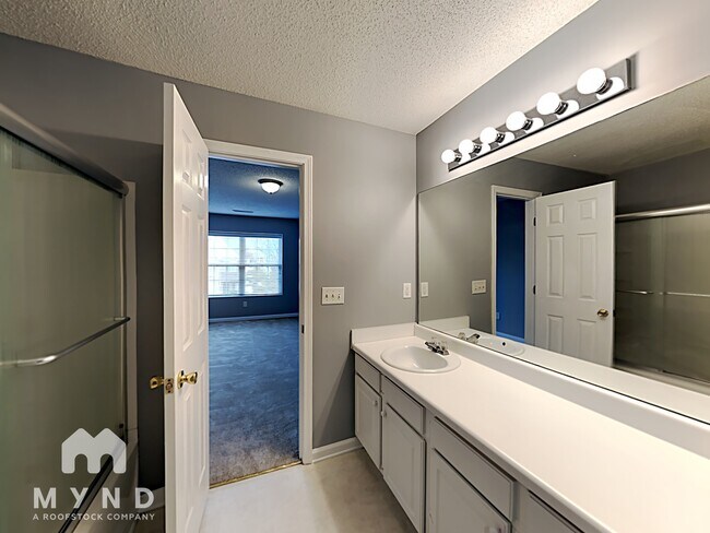 Building Photo - 356 Azalea Cir