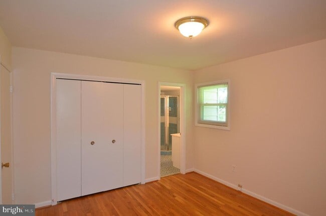 Building Photo - 5407 Manorfield Rd