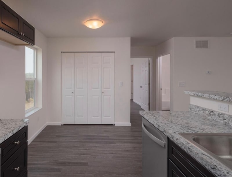 Building Photo - 4735 W Amanda Dr