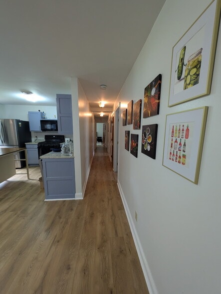 Building Photo - 8442 Wheeling Rd