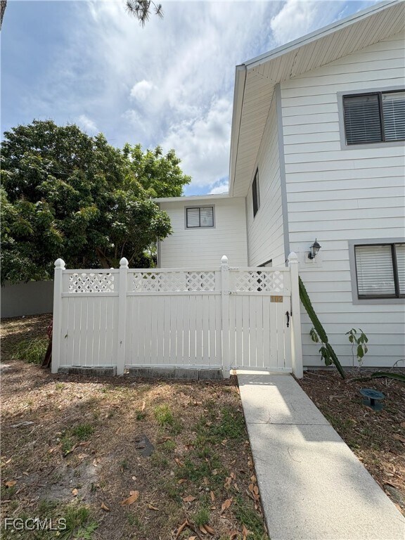 Building Photo - 11929 Corinne Lee Ct