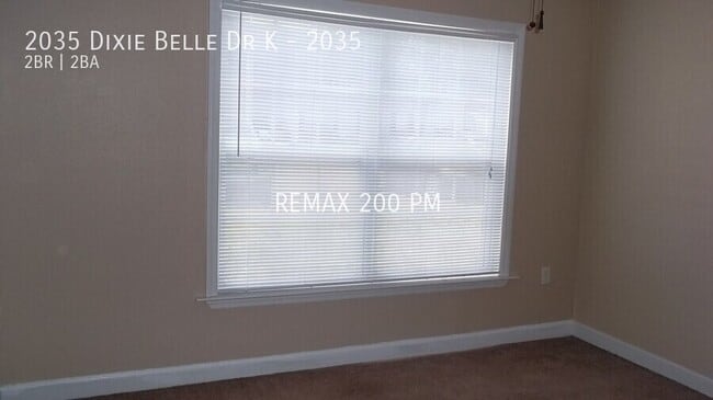 Building Photo - 2035 Dixie Belle Dr