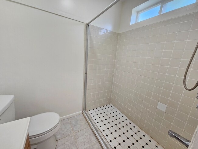 Building Photo - 1 Bed 1 Bath Apartment. No parking