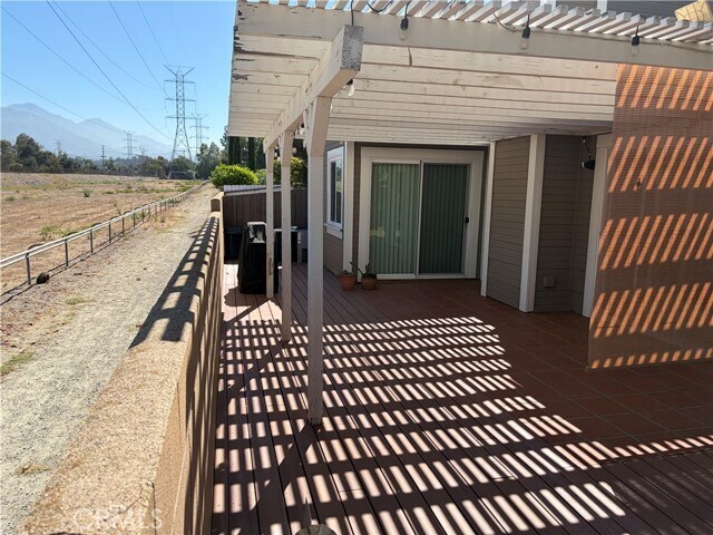 Building Photo - 549 Canyon Hill Rd