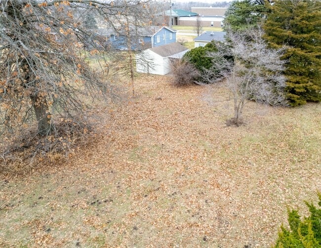 Building Photo - North Side Gem – 2-Bedroom with Garage & C...