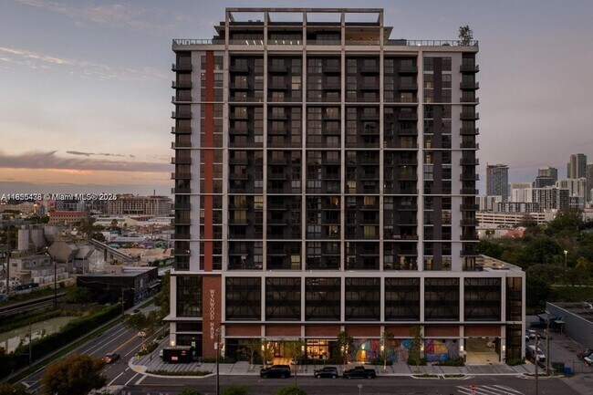 Building Photo - 23 NE 17th Ter