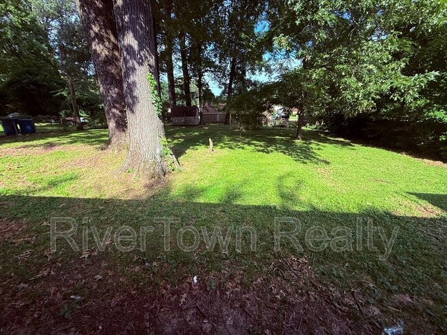 Building Photo - 4867 Haleville Rd