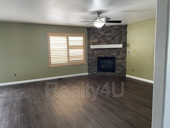 Building Photo - 2867 Willow Patch Rd