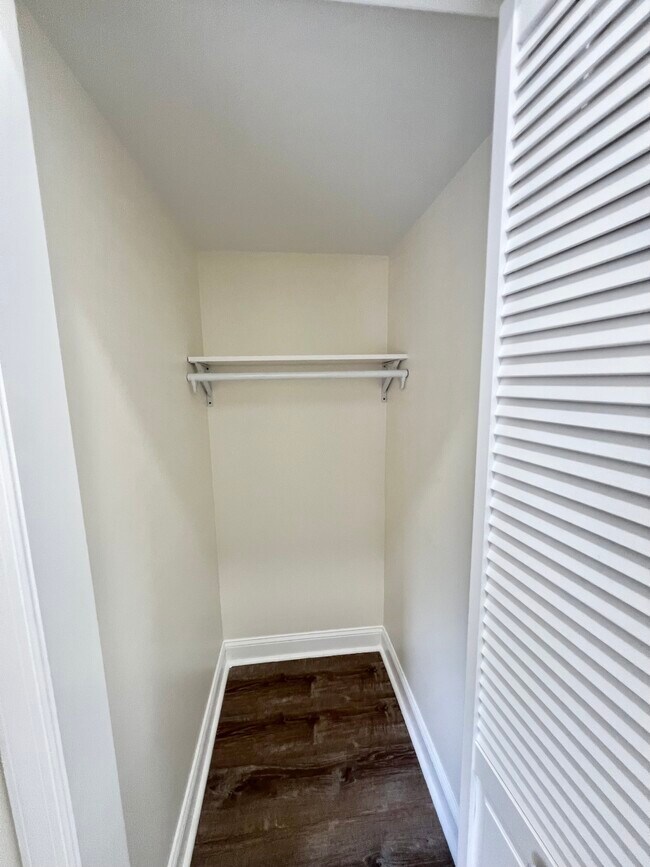 Building Photo - 301 South St