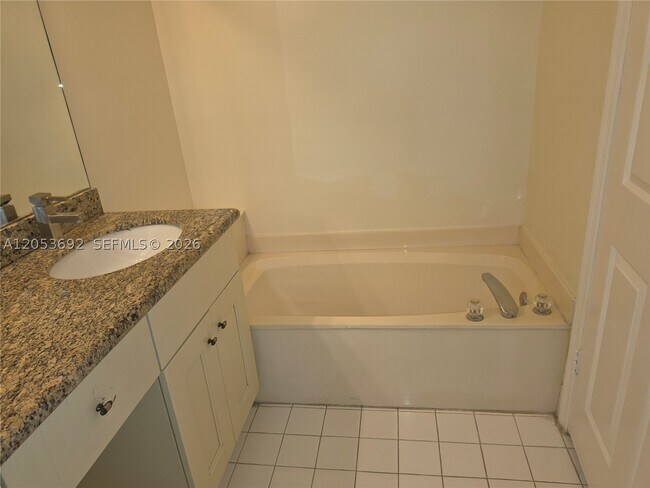 Building Photo - 14241 SW 151st Ave