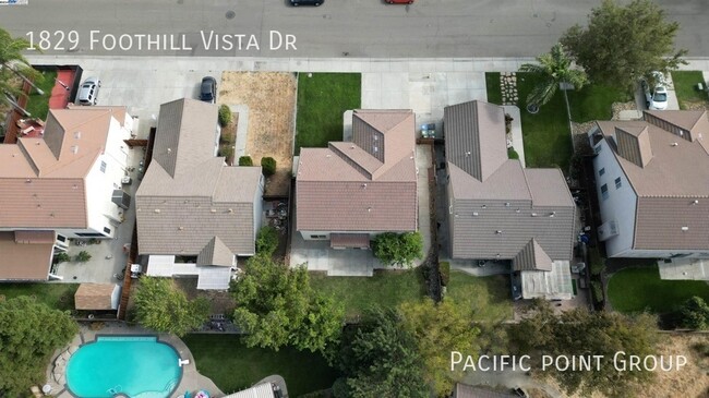 Building Photo - 1829 Foothill Vista Dr