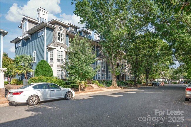 Building Photo - 415 Mather Green Ave