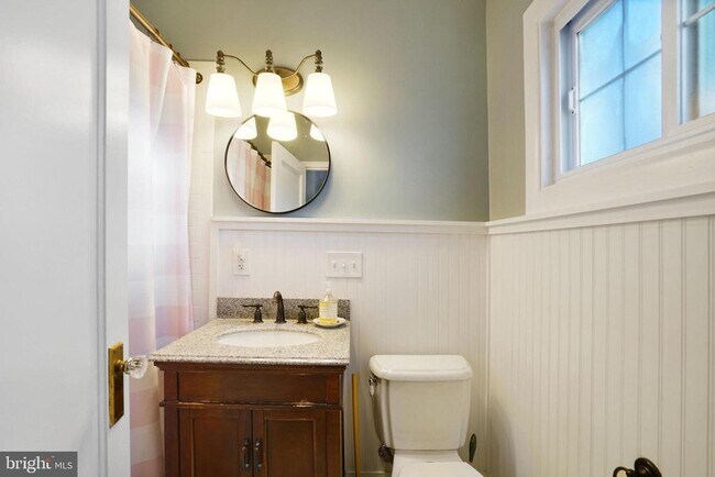 Building Photo - 1629 Fitzgerald Ln