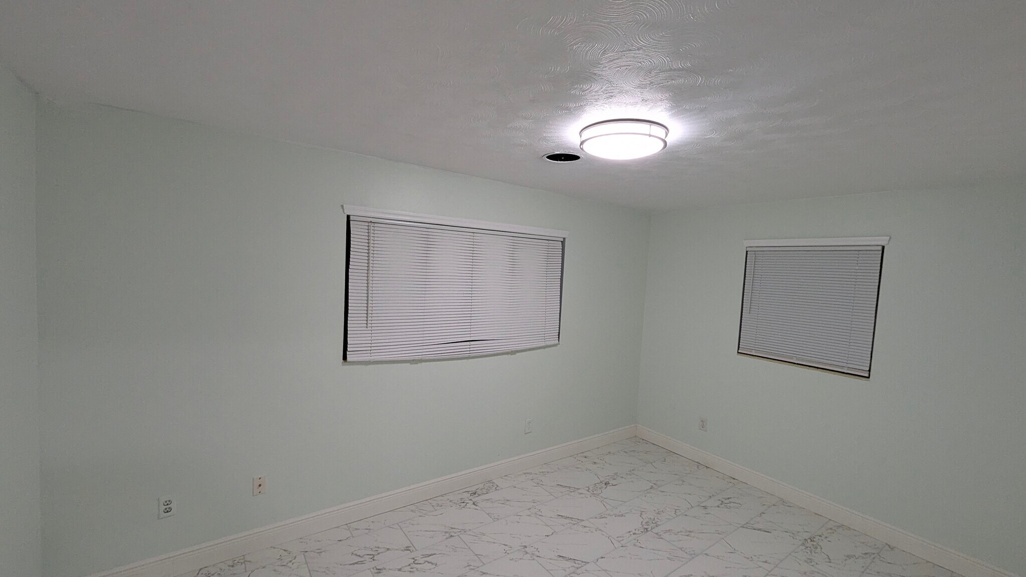 Building Photo - 1616 Elizabeth St