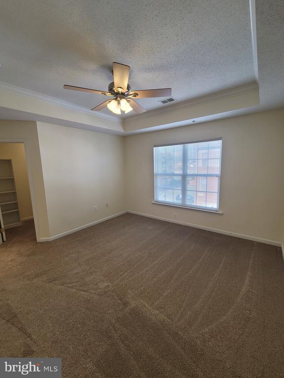 Building Photo - 303 Edelen Station Pl