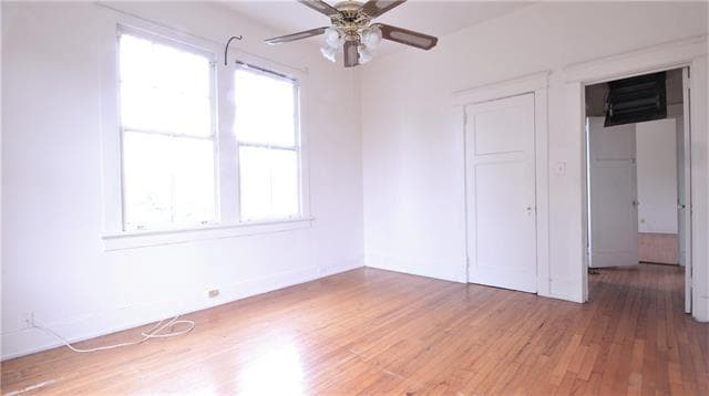 Building Photo - 7215 S Claiborne Ave
