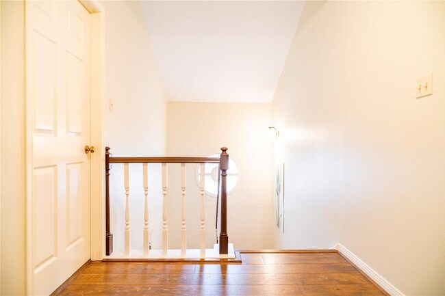 Building Photo - 18310 Spellbrook Dr