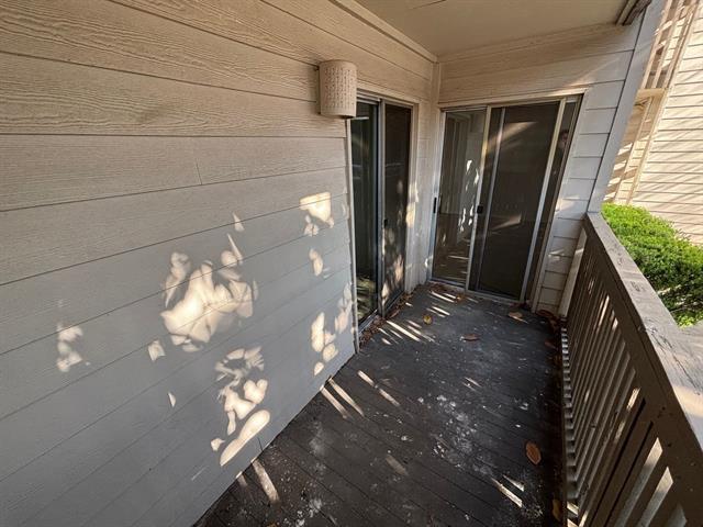 Building Photo - 4859 Cedar Springs Rd