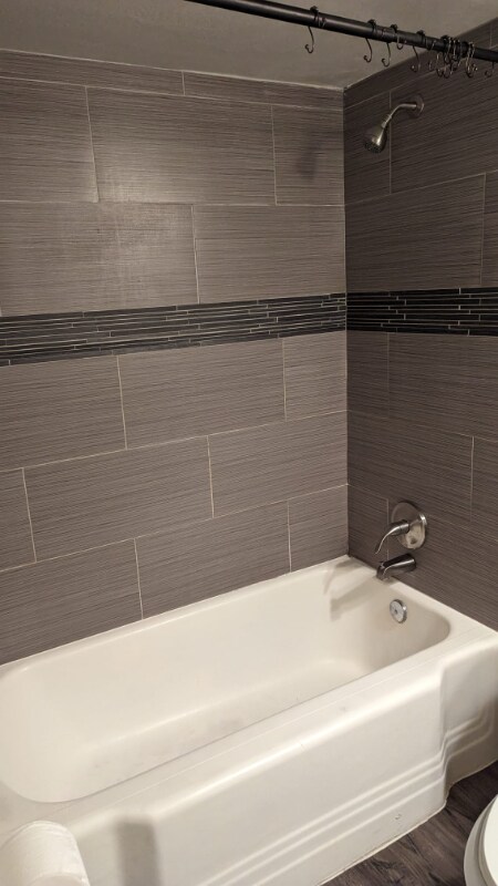 Building Photo - 2326 E Pinchot Ave