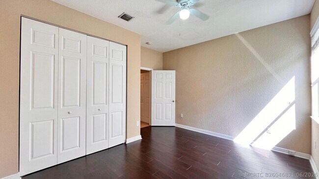 Building Photo - 9546 Worswick Ct