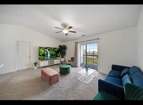 Building Photo - 785 Hidden Springs Dr