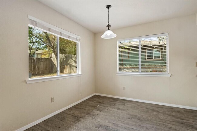 Building Photo - 12214 Forsythe Dr