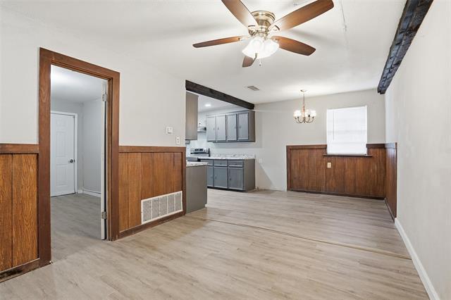 Building Photo - 1412 Chase Ave