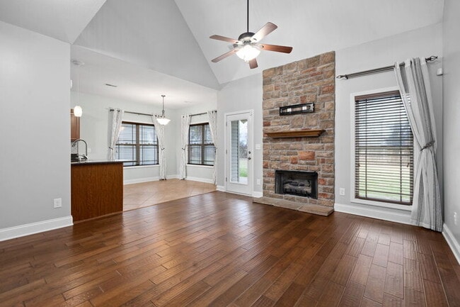 Building Photo - 1389 Judge Tyler Dr