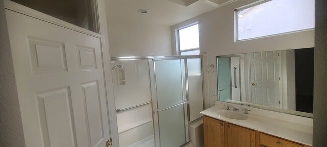 Building Photo - Sun City: 55&older Community - Single Story- 2 Bedroom Plus Den 2 Bath 2 Car Garage Large Fenced ...