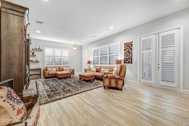 Building Photo - 7103 Vista Hermosa Dr