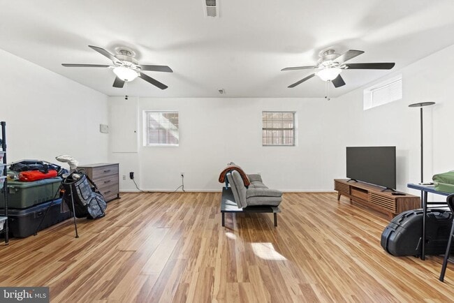 Building Photo - 13689 Water Springs Ct