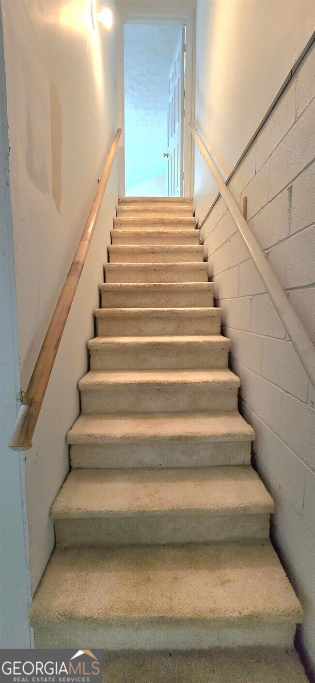 Building Photo - 3007 Jester Ct