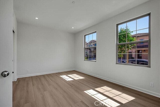 Building Photo - 228 Birdseye