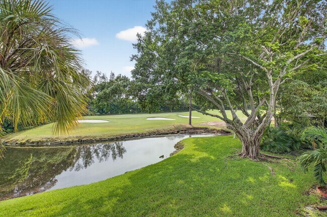 Building Photo - 21988 Cypress Dr